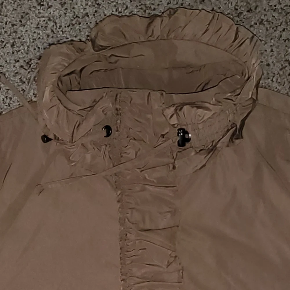 NWOT Banana Republic Windbreaker Vented Rain Coat Jacket